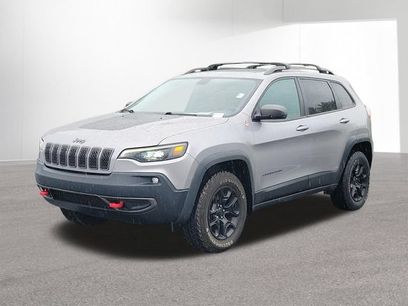 Used 2019 Jeep Cherokee Trailhawk w/ Comfort/Convenience Group