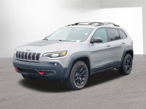 Used 2019 Jeep Cherokee Trailhawk w/ Comfort/Convenience Group AWD/4WD image 1