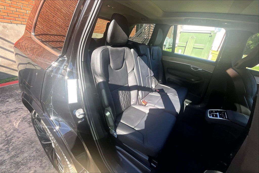 Certified 2026 Volvo XC90 B6 Plus AWD/4WD image 37