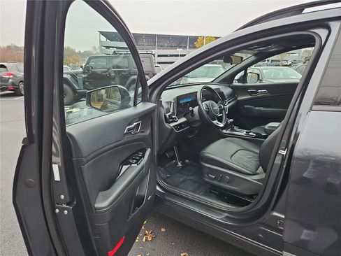 Certified 2024 Kia Sportage X-Pro image 11