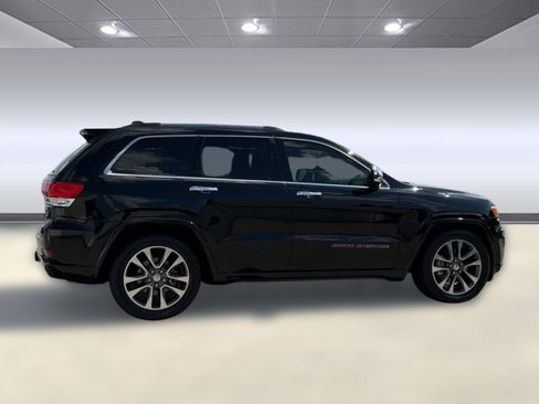 Used 2018 Jeep Grand Cherokee Overland AWD/4WD image 8