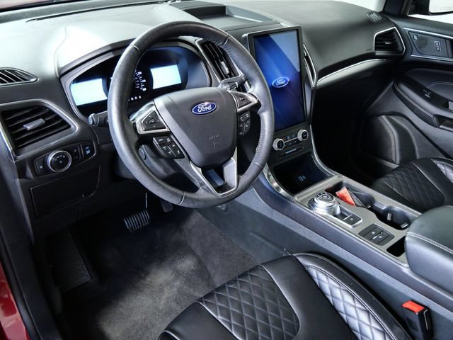 Certified 2024 Ford Edge Titanium w/ Equipment Group 301A AWD/4WD image 4