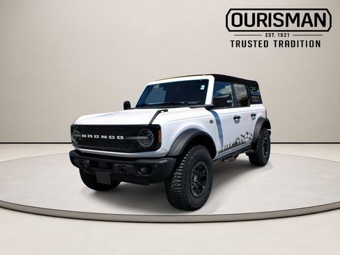 Used 2023 Ford Bronco Wildtrak AWD/4WD image 5