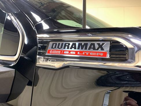 Used 2023 GMC Sierra 2500 Denali AWD/4WD image 10