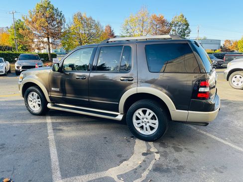 Used 2007 Ford Explorer Eddie Bauer image 7