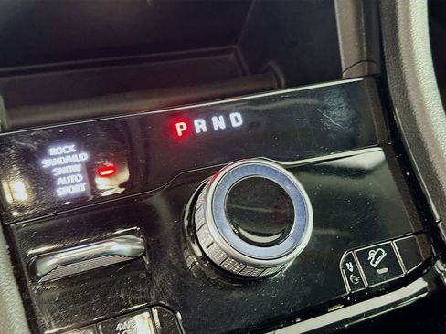 Used 2022 Jeep Grand Cherokee Limited 4xe image 25