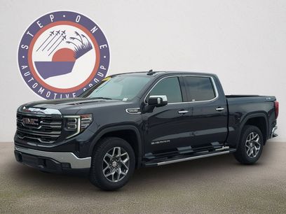 Used 2024 GMC Sierra 1500 SLT w/ SLT Premium Plus Package