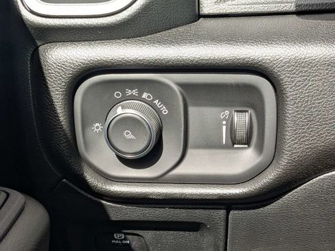 New 2026 RAM 1500 Tradesman AWD/4WD image 22
