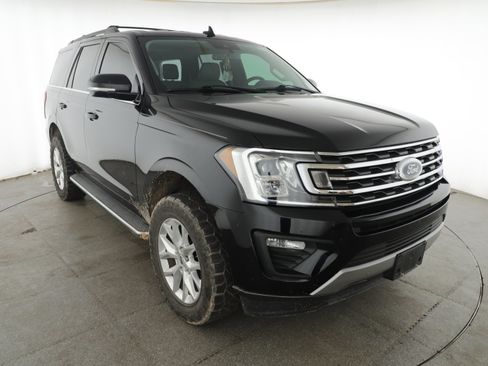 Used 2021 Ford Expedition XLT RWD image 8