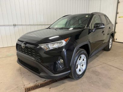 Used 2021 Toyota RAV4 XLE w/ Convenience Package