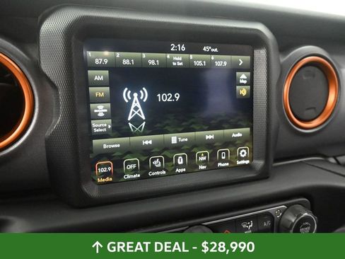 Used 2021 Jeep Gladiator Mojave AWD/4WD image 36