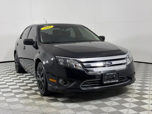 Used 2011 Ford Fusion SE w/ 202A Rapid Spec Order Code FWD image 3