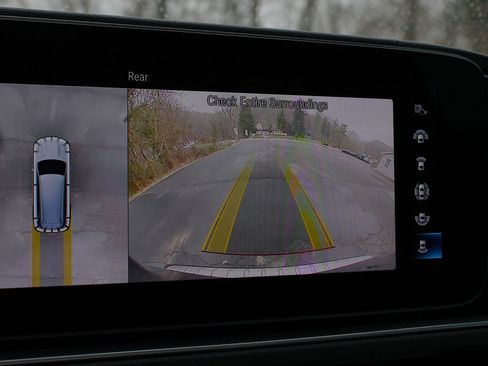 Used 2021 Mercedes-Benz GLS 580 4MATIC image 29