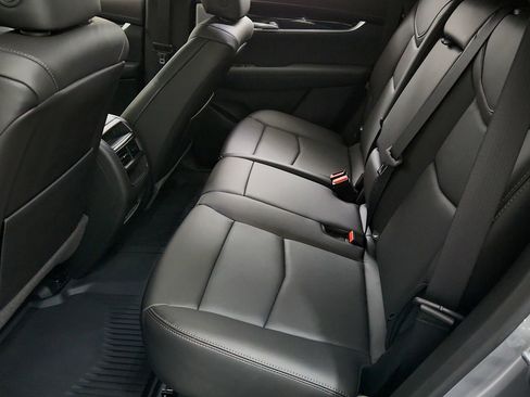 Used 2025 Cadillac XT5 Premium Luxury w/ LPO, Floor Liner Package FWD image 22