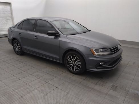 Used 2018 Volkswagen Jetta Wolfsburg Edition FWD image 11