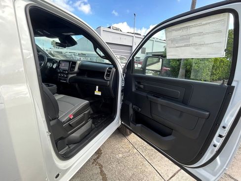 New 2025 RAM 3500 Tradesman image 26