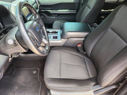 Used 2020 Ford Expedition XLT RWD image 10