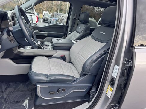 Used 2023 Ford F150 Limited image 27