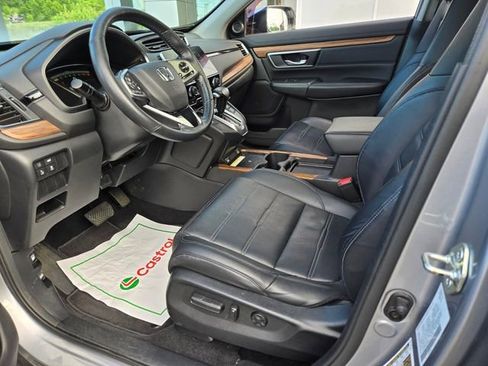 Used 2020 Honda CR-V Touring image 11