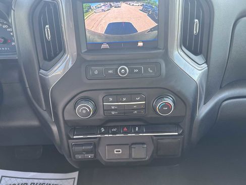 Used 2020 Chevrolet Silverado 1500 Custom Trail Boss image 35