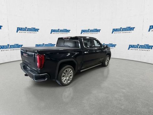 Used 2021 GMC Sierra 1500 Denali w/ Denali Ultimate Package AWD/4WD image 11