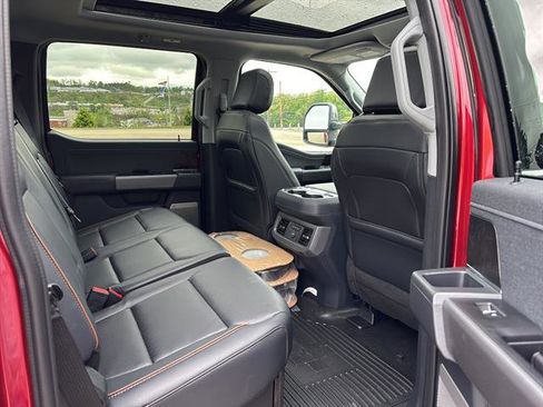 New 2026 Ford F350 Lariat w/ Chrome Package AWD/4WD image 18