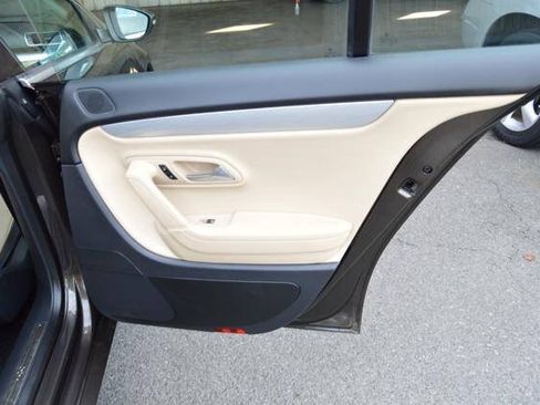 Used 2013 Volkswagen CC Sport FWD image 46
