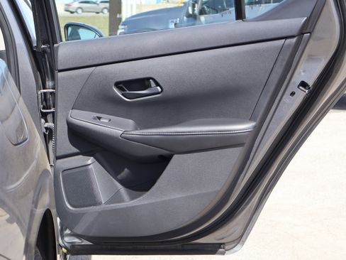 Used 2024 Nissan Sentra SV image 30