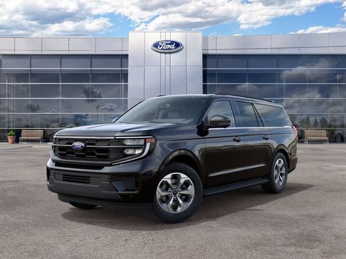 New 2027 Ford Expedition Max Active AWD/4WD image 2