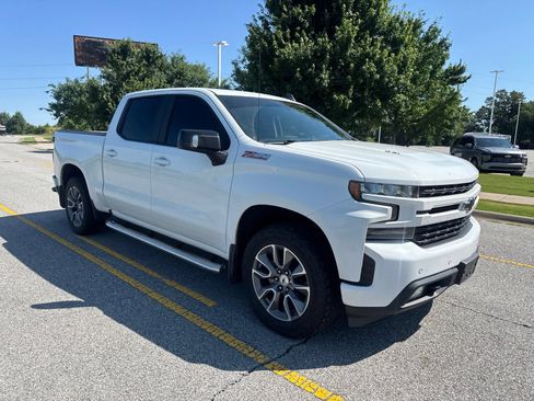 Used 2020 Chevrolet Silverado 1500 RST w/ All-Star Edition AWD/4WD image 3