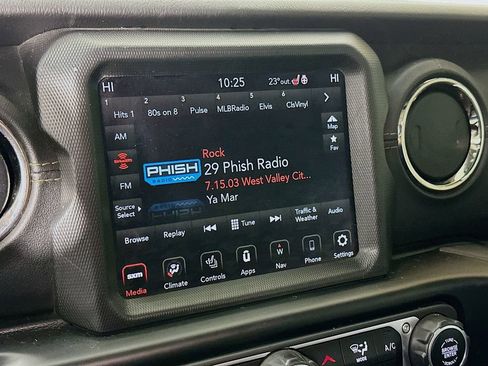 Certified 2022 Jeep Gladiator Overland image 25