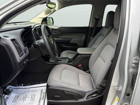 Used 2019 Chevrolet Colorado W/T w/ Custom Special Edition AWD/4WD image 11