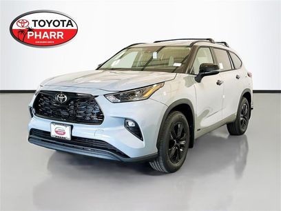 New 2025 Toyota Highlander XLE