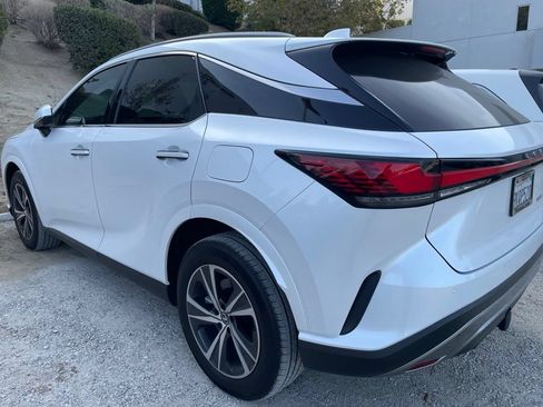 Used 2024 Lexus RX 350 Premium w/ Convenience Package FWD image 7