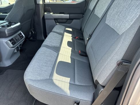 Used 2022 Ford F150 XLT w/ Equipment Group 302A High image 11