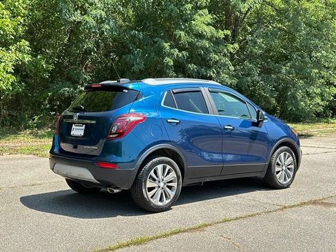 Used 2019 Buick Encore Preferred FWD image 5