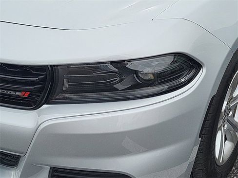 Used 2023 Dodge Charger SXT image 4