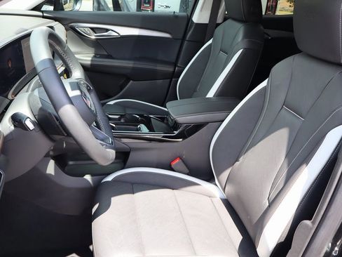 New 2025 Buick Envision Sport Touring image 10