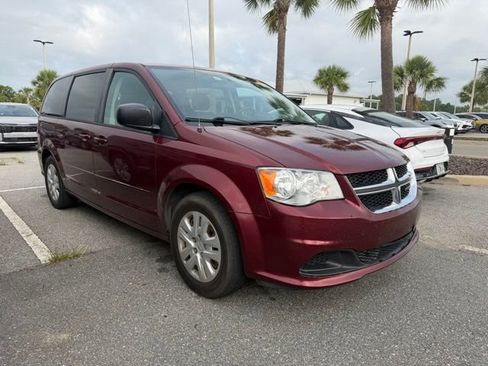 Used 2017 Dodge Grand Caravan SE w/ Power Window Group FWD image 1