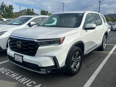 Used 2024 Honda Pilot EX-L image 1