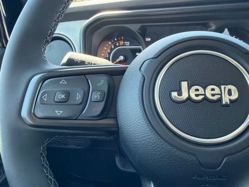 New 2026 Jeep Gladiator Sport AWD/4WD image 21