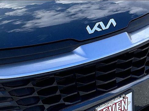 Used 2023 Kia Sportage LX image 30