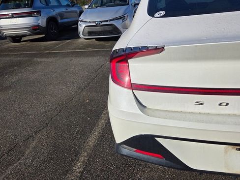 Used 2020 Hyundai Sonata SEL w/ Convenience Package image 18