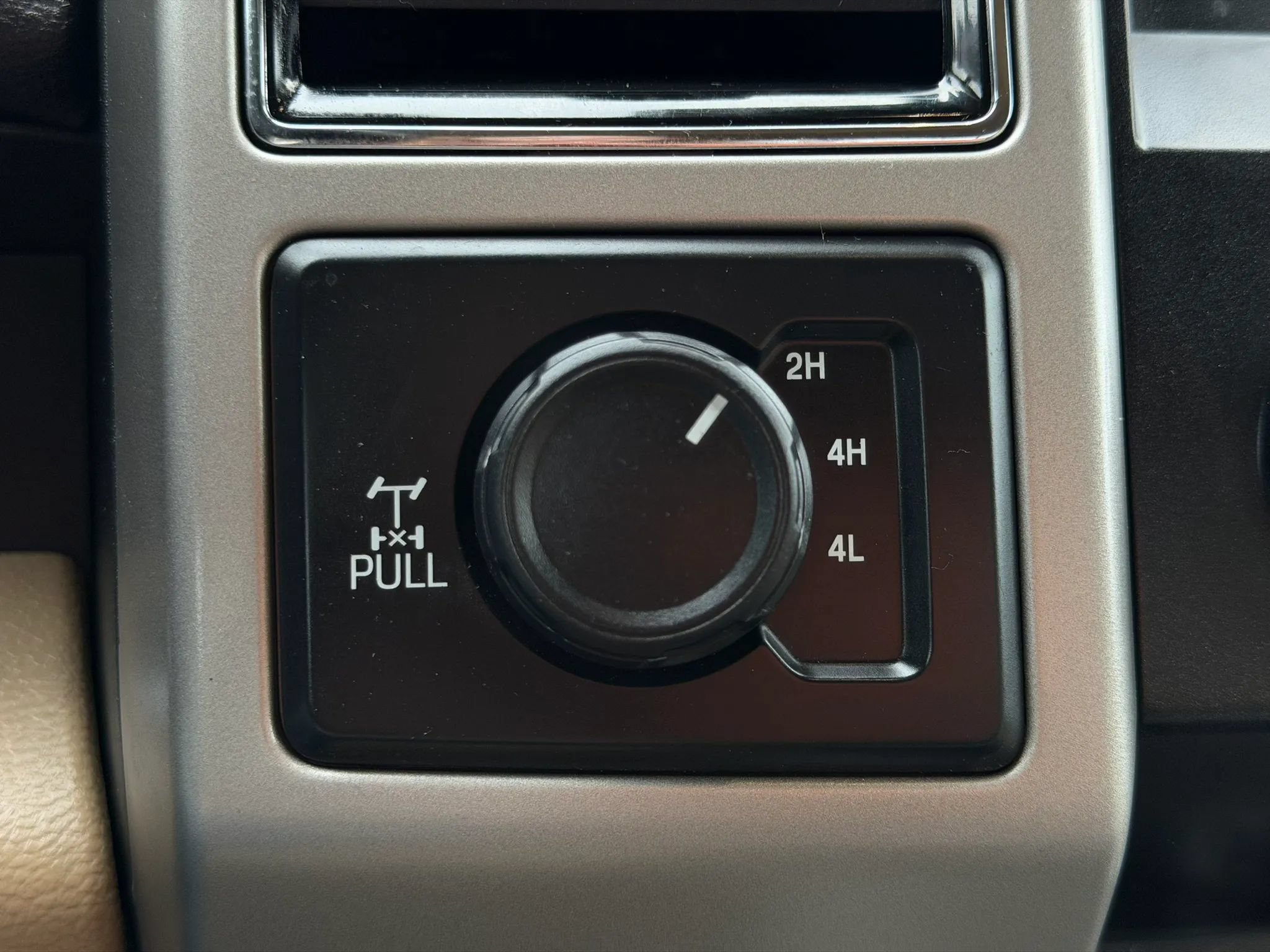 Used 2019 Ford F250 Lariat w/ Lariat Ultimate Package AWD/4WD image 35