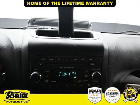 Used 2016 Jeep Wrangler Rubicon w/ Power Convenience Group image 33