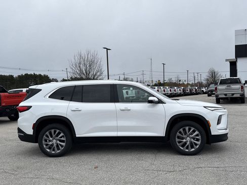 New 2026 Buick Enclave Preferred image 5