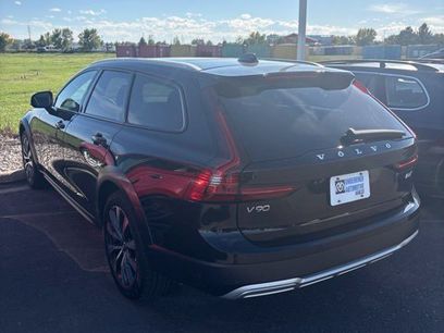 Used 2025 Volvo V90 B6 Cross Country Plus