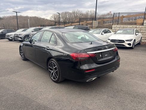 Used 2023 Mercedes-Benz E 350 4MATIC Sedan image 2