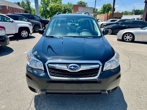Used 2016 Subaru Forester 2.5i Premium w/ Popular Package #2 AWD/4WD image 9