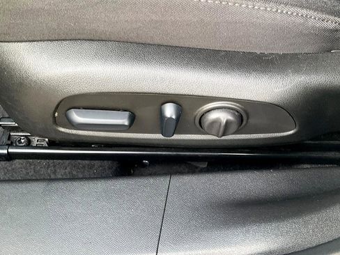 Used 2024 Chevrolet Malibu LT image 19